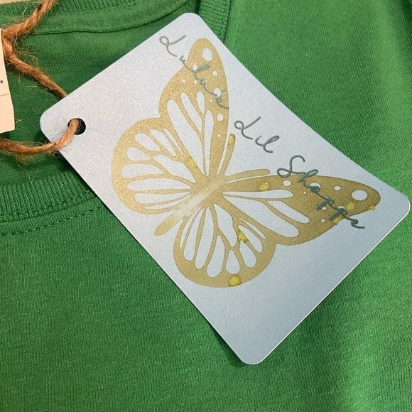 St Patrick’s Day Feelin Willie lucky Green and white graphic tee - Picture 7 of 11